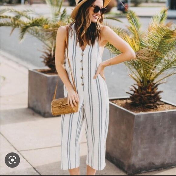 Urban Outfitters Jordan linen jumpsuit sz small - Picture 4 of 4